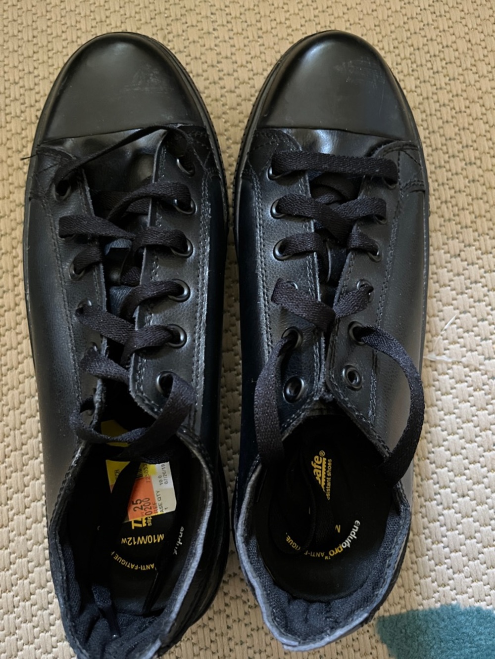 Shoes Tredsafe unisex new  size M10/W12w enduropro athletic oil& slip resistant